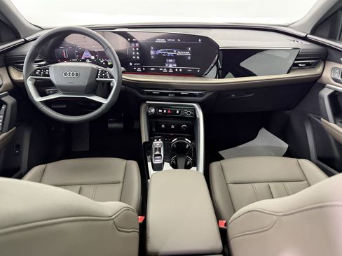 New 2025 Audi Q5 Premium Plus image 16