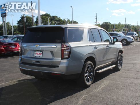 Certified 2023 Chevrolet Tahoe LT w/ Luxury Package AWD/4WD image 4