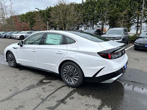 New 2026 Hyundai Sonata Limited image 4