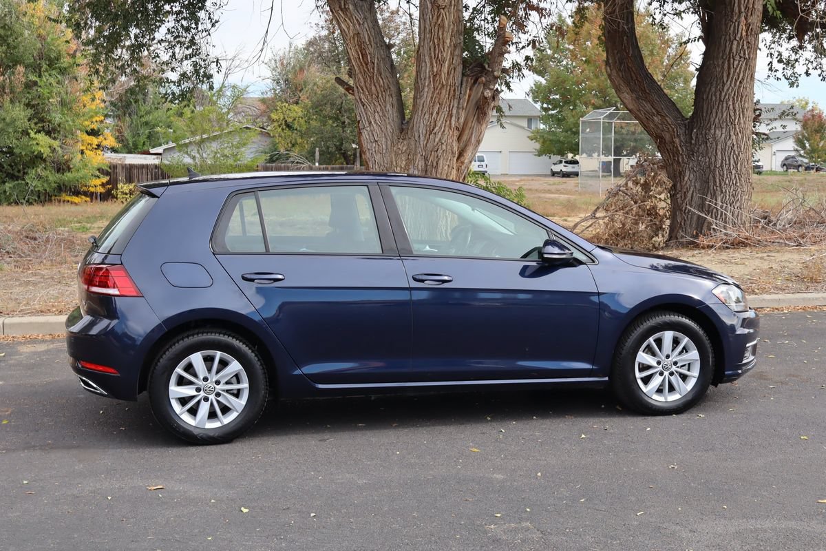 Used 2018 Volkswagen Golf S FWD image 4