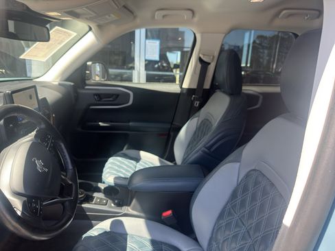 Used 2021 Ford Bronco Sport Outer Banks w/ Outer Banks Package (96D) AWD/4WD image 4