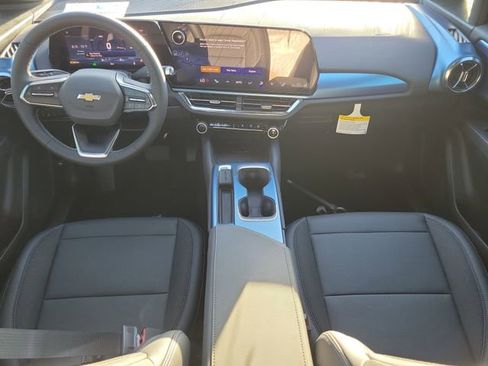 New 2026 Chevrolet Equinox EV LT image 7