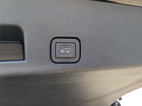 New 2026 Buick Enclave Sport Touring w/ Power Package FWD image 9