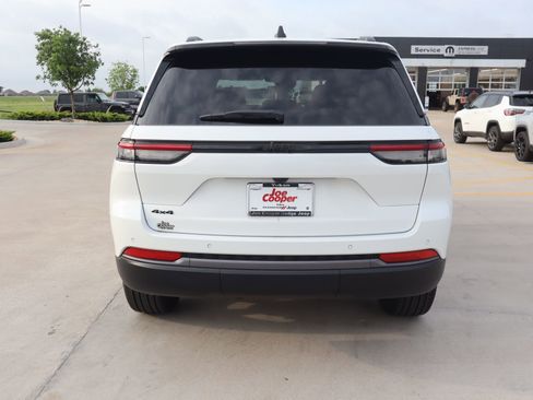 New 2026 Jeep Grand Cherokee Limited AWD/4WD image 23
