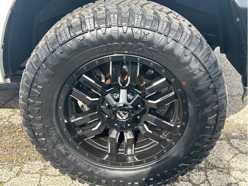 Used 2018 RAM 2500 Tradesman w/ Popular Equipment Group image 10