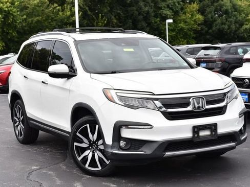 Used 2020 Honda Pilot Touring image 2