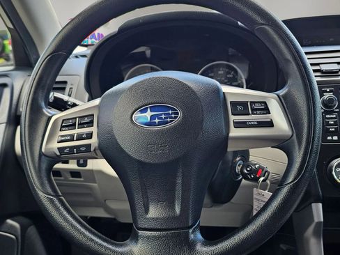 Used 2014 Subaru Forester 2.5i AWD/4WD image 21