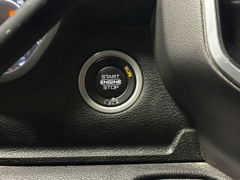 Used 2022 RAM 2500 Big Horn AWD/4WD image 41