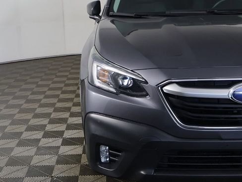 Used 2022 Subaru Outback Premium AWD/4WD image 12