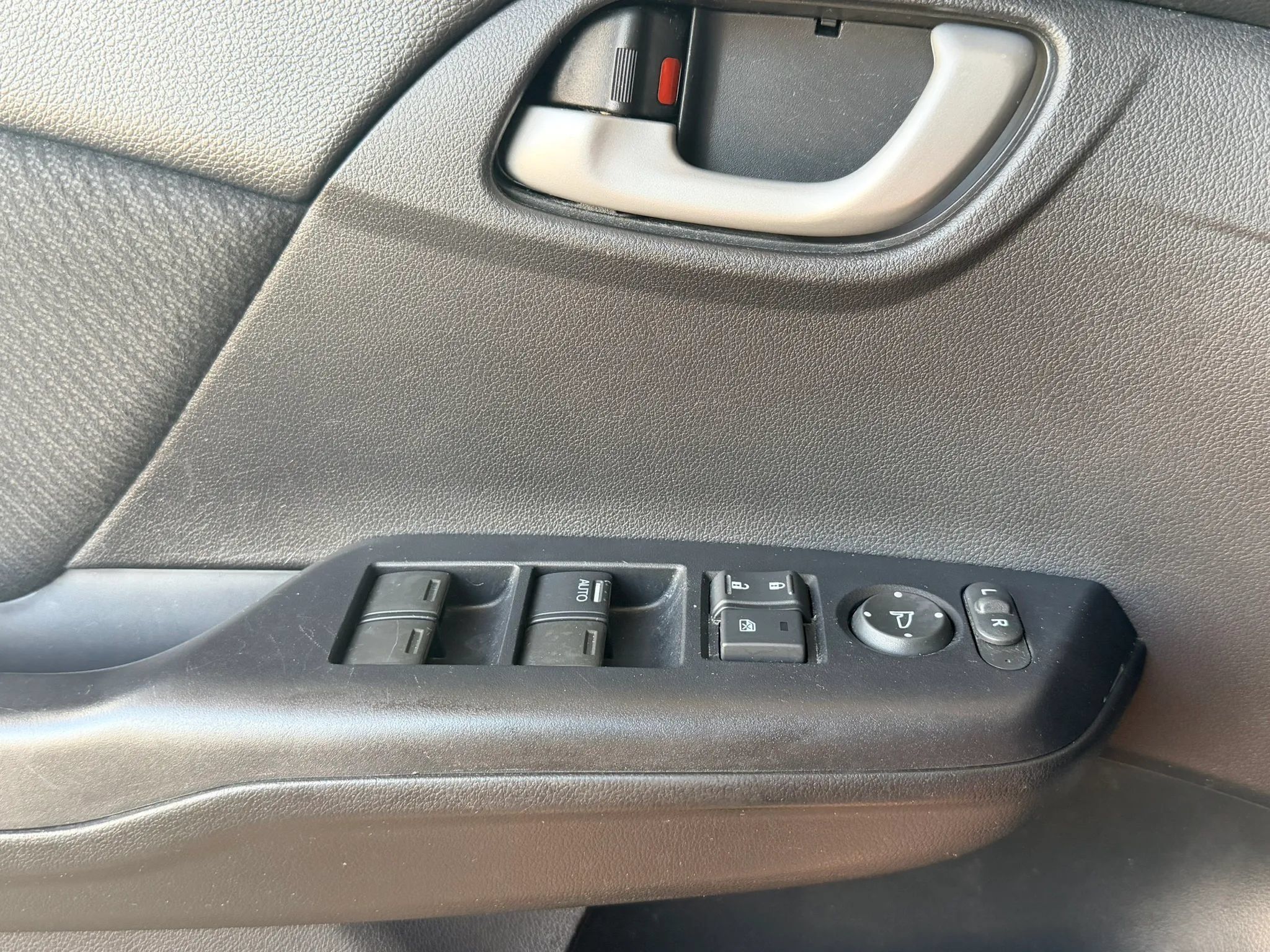 Used 2013 Honda Civic LX image 14