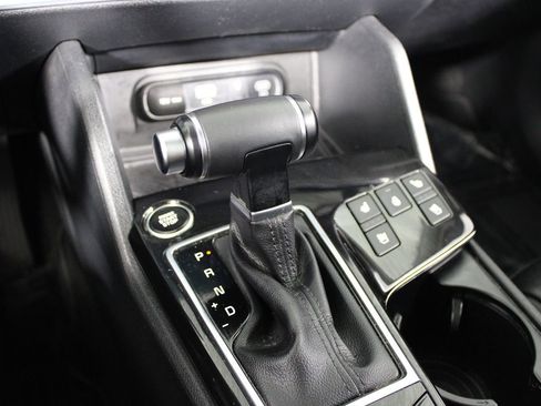 Used 2023 Kia Sportage SX image 13