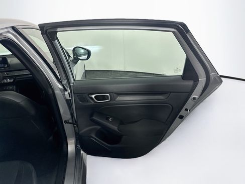 Used 2025 Honda Civic Sport image 29