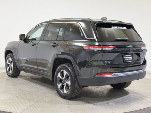 Used 2024 Jeep Grand Cherokee Limited 4xe w/ Trailer Tow Package image 9