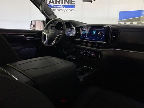 Used 2025 Chevrolet Silverado 1500 LT Trail Boss w/ Protection Package AWD/4WD image 26