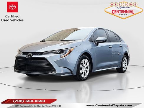Certified 2024 Toyota Corolla LE image 1