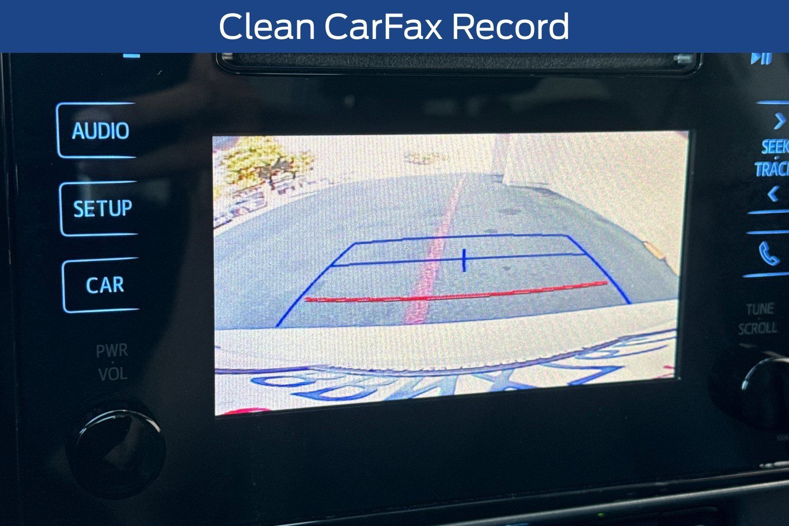 Used 2018 Toyota Corolla SE FWD image 23