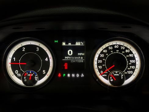 Used 2018 RAM 2500 Tradesman w/ Chrome Appearance Group image 29