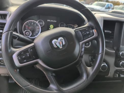 Used 2024 RAM 2500 Tradesman w/ Chrome Appearance Group image 13