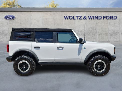 Used 2022 Ford Bronco Black Diamond w/ Sasquatch Package AWD/4WD image 7