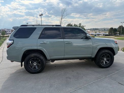Used 2022 Toyota 4Runner Trail Special Edition AWD/4WD image 9
