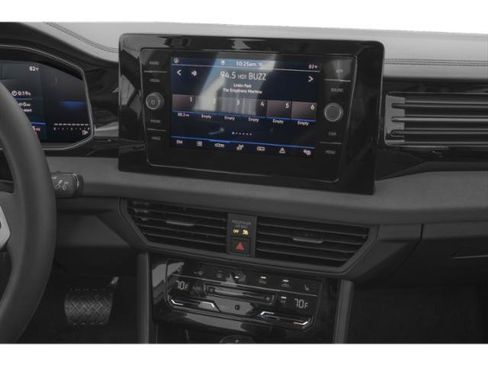 Used 2025 Volkswagen Jetta SE FWD image 10