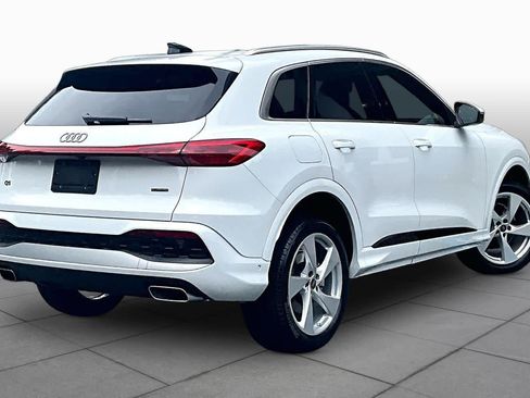 Used 2025 Audi Q5 Premium Plus w/ Premium Plus AWD/4WD image 22