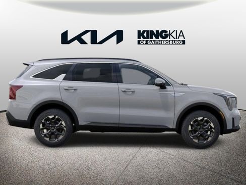 Used 2026 Kia Sorento S AWD/4WD image 7