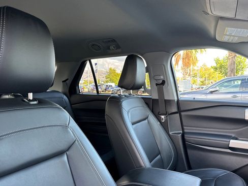 Used 2023 Ford Explorer XLT w/ Equipment Group 202A image 18