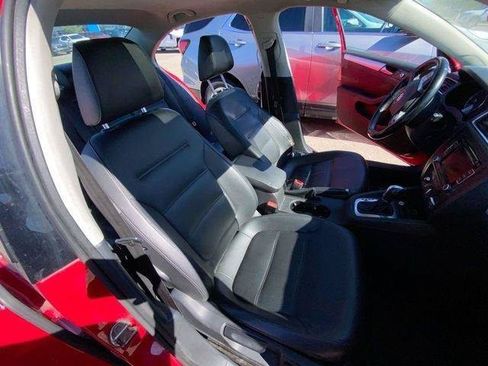 Used 2014 Volkswagen Jetta SE FWD image 8