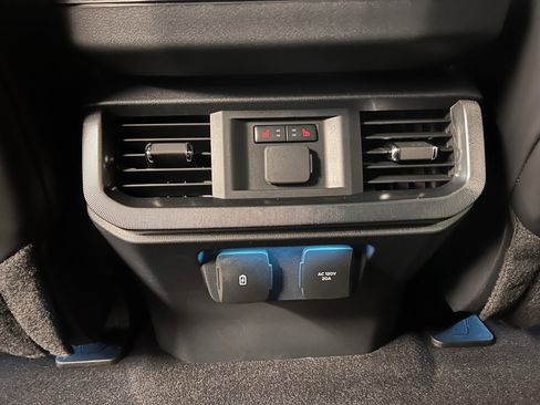 New 2026 Ford F150 Platinum w/ Equipment Group 702A High image 40