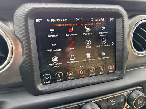 Used 2019 Jeep Wrangler Unlimited Sahara image 24