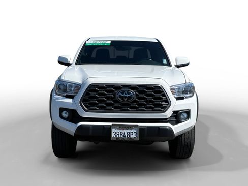 Used 2023 Toyota Tacoma TRD Off-Road image 8