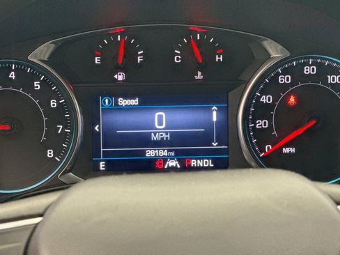 Used 2023 Chevrolet Equinox LS w/ LS Convenience Package FWD image 13