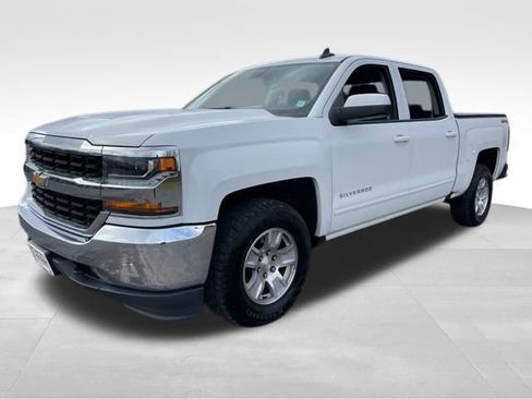 Used 2018 Chevrolet Silverado 1500 LT image 3