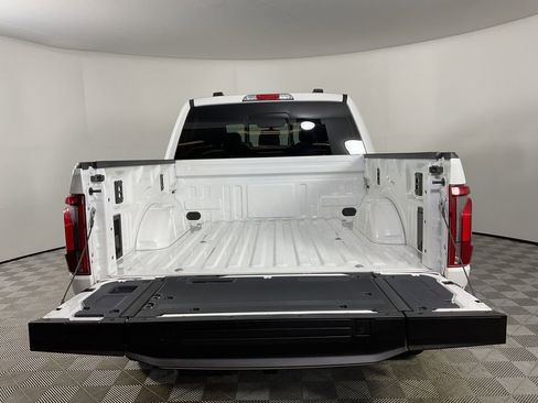 Used 2025 Ford F150 Lariat w/ Equipment Group 501A Mid AWD/4WD image 22