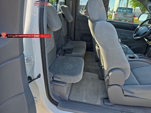 Used 2011 Toyota Tacoma 2WD Access Cab w/ SR5 Pkg #2 image 19