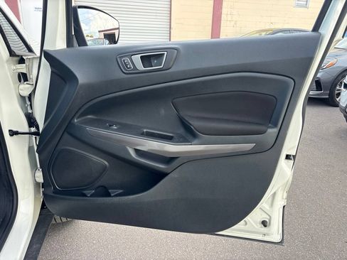 Used 2021 Ford EcoSport SE w/ SE Convenience Package FWD image 18