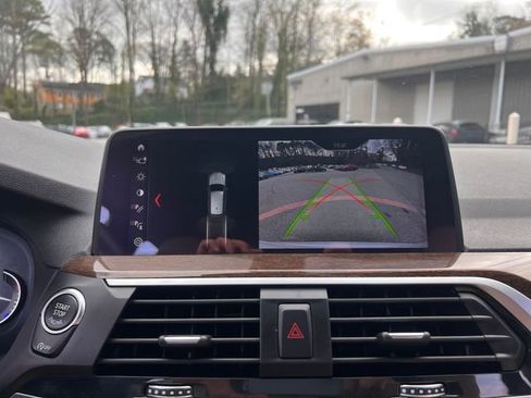 Used 2018 BMW X3 xDrive30i w/ Premium Package image 24