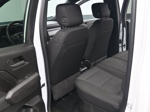 Used 2024 Chevrolet Colorado W/T RWD image 14