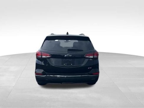 Used 2023 Chevrolet Equinox RS w/ LPO, Floor Liner Package FWD image 4