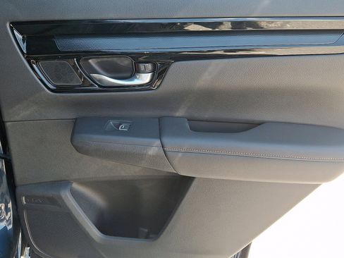 Used 2025 Honda CR-V Sport Touring image 24