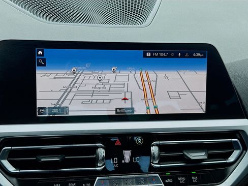 Used 2019 BMW 330i Sedan RWD image 9