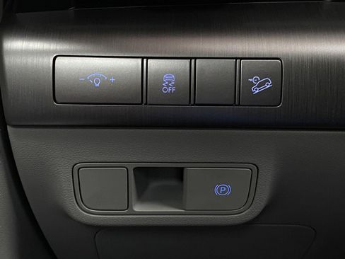 Certified 2024 Hyundai Kona SEL AWD/4WD image 13