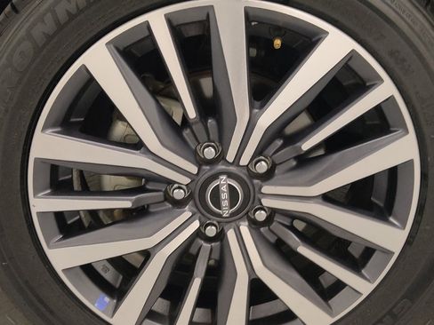 Used 2022 Nissan Kicks SV FWD image 31
