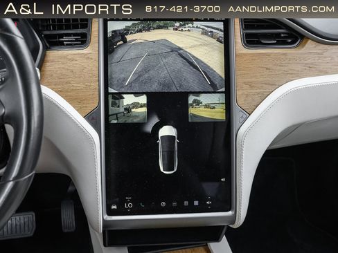 Used 2018 Tesla Model X 75D image 56