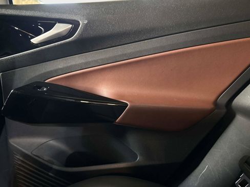 Certified 2022 Volkswagen ID.4 Pro S image 15