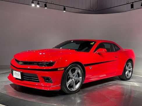 Used 2015 Chevrolet Camaro SS w/ Commemorative Special Edition RWD image 6