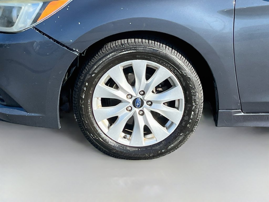 Used 2015 Subaru Legacy 2.5i Premium AWD/4WD image 31