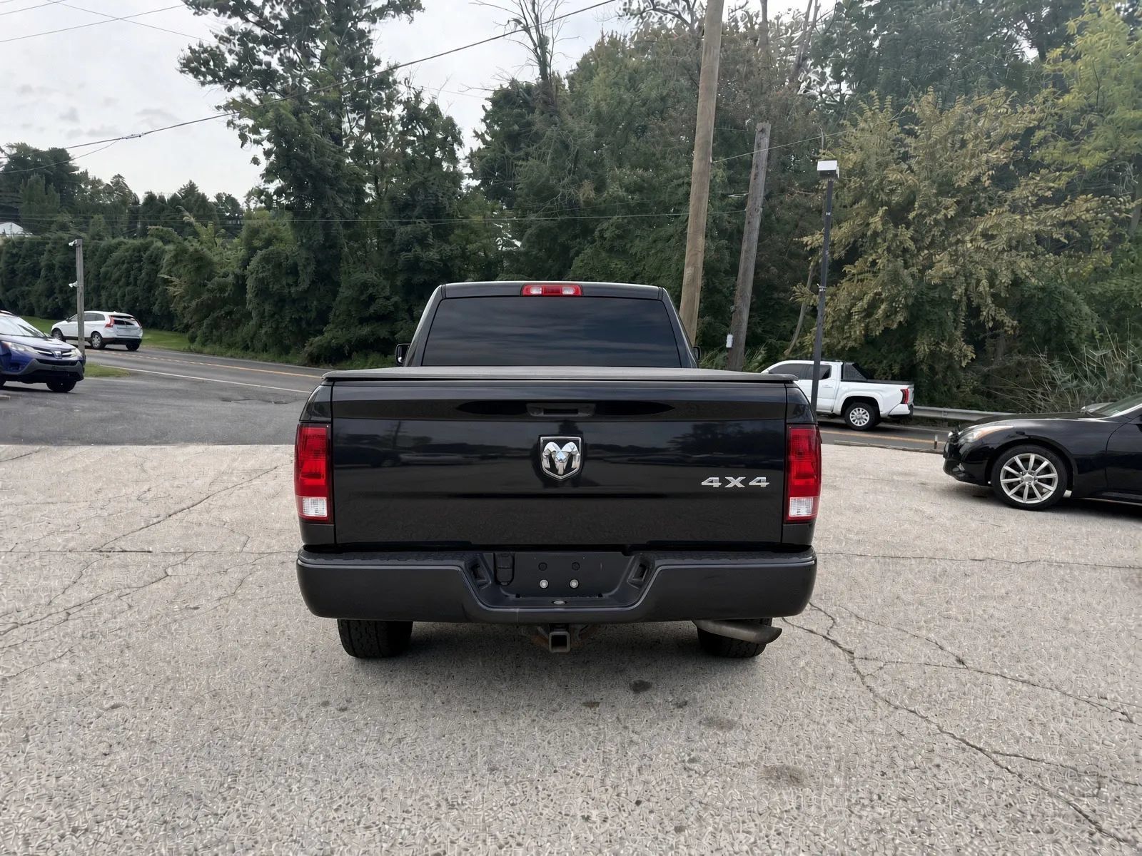 Used 2019 RAM 1500 Express AWD/4WD image 6