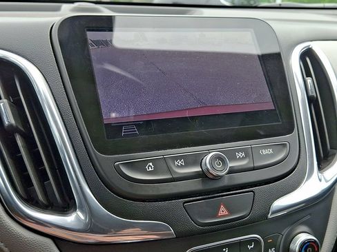 Certified 2019 Chevrolet Equinox Premier FWD image 17